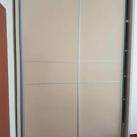 Dusan Igalo Apartment *